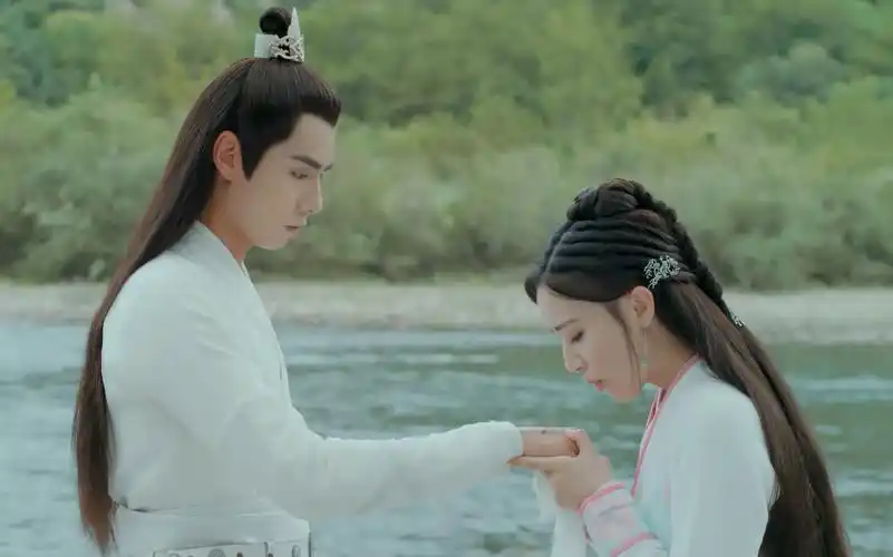 【兰缺/铁心兰&花无缺】蕙心兰质 无缺如玉 片头