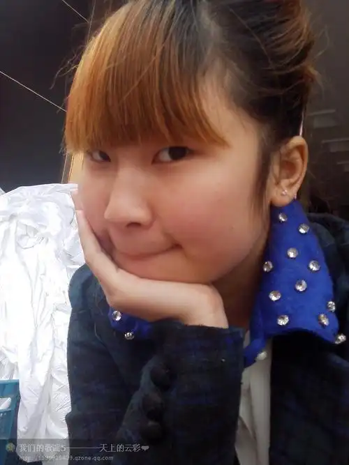 都说帅哥的女朋友都是不漂亮的,而美女的男朋友也是