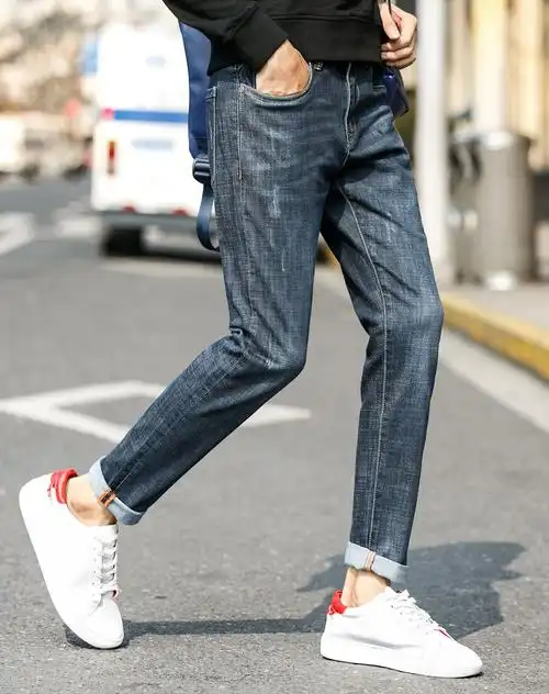 男款深蓝牛仔裤