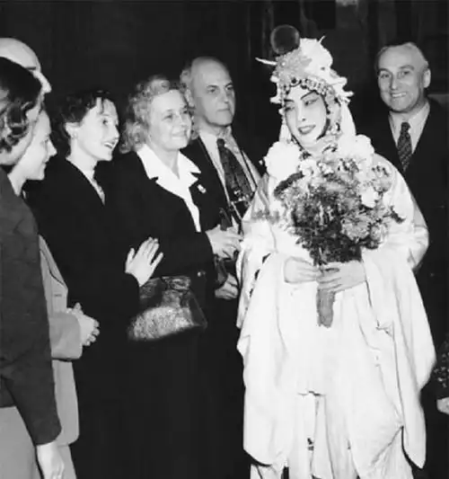 梅兰芳原配绝育后儿女双亡为留下血脉同意再娶晚年境遇凄苦