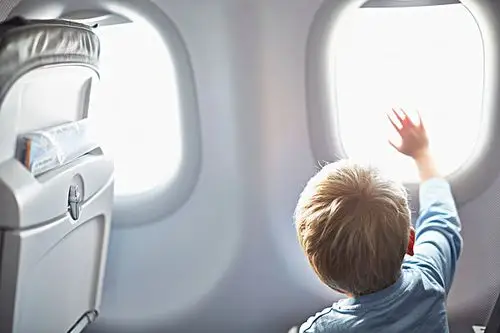 孩子 飞机素材-孩子 飞机素材大全-全景图片