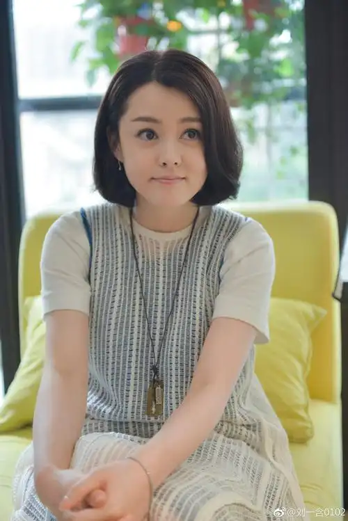 刘一含 yihan liu的图片