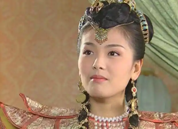 刘涛清宫造型曝光,网友:终于知道她为啥不接清宫戏了