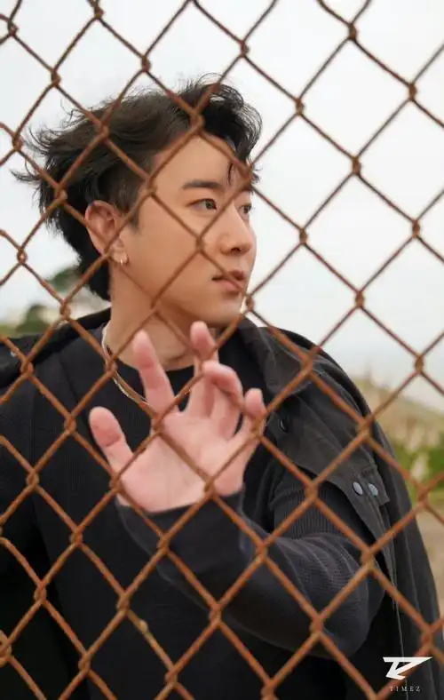 18全网上线#timez出道十周年纪念曲##timez新歌在我的世界#刘冠希超话