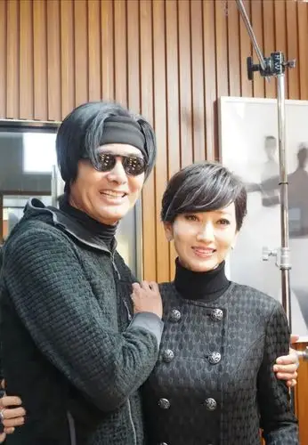 周润发赵雅芝40年后再同框!许文强已白发苍苍,白素贞依旧年轻