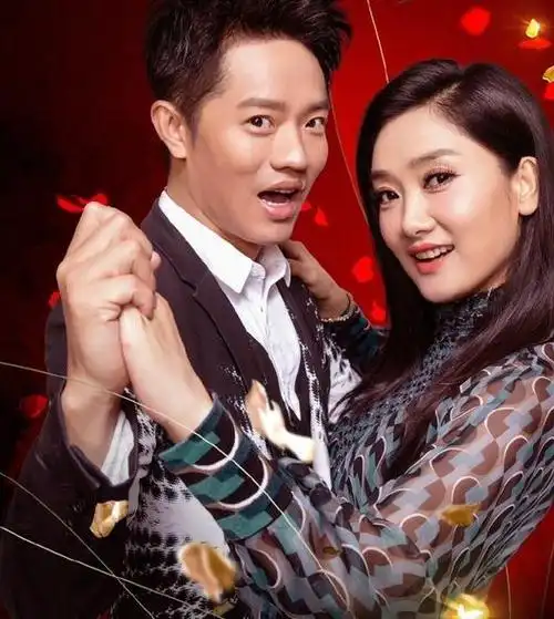 其实他们两个真的是组合界的传奇.凤凰终究飞出了一个传奇.