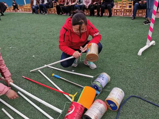 你知道奶粉罐还可以这样用么!自制小推车,快来看看它的速度吧!