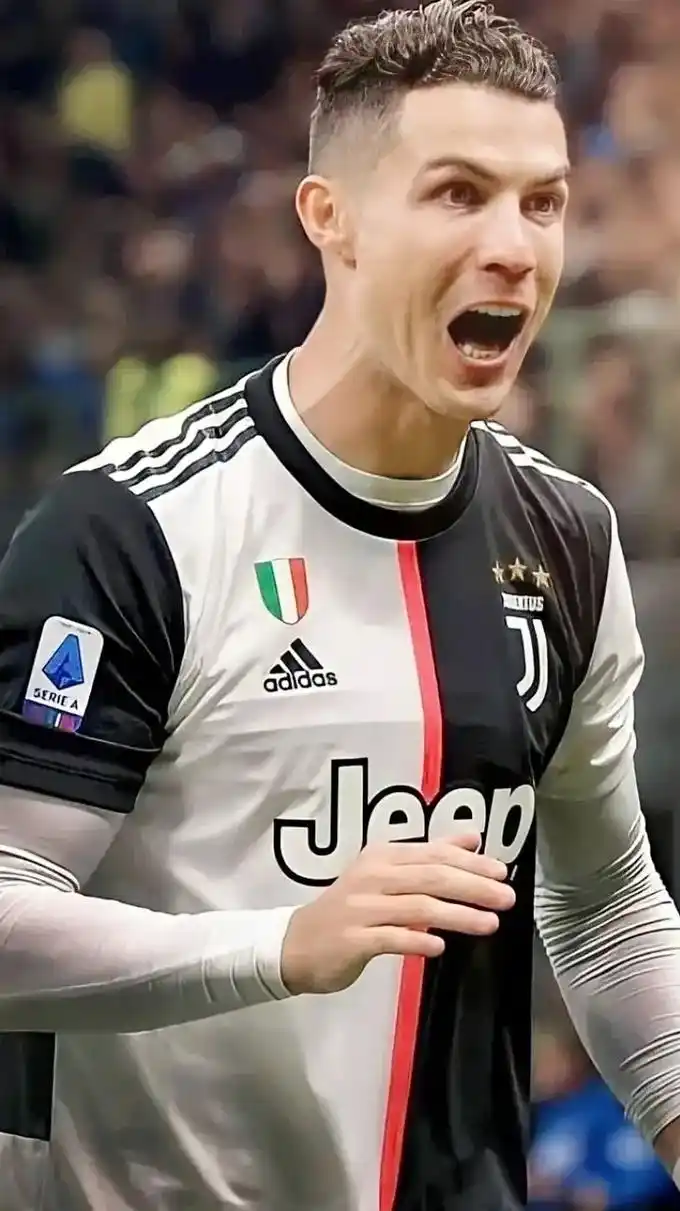 c罗照片合集之尤文图斯7815帅气逼人#足球 #尤文图斯#c罗  - 抖音