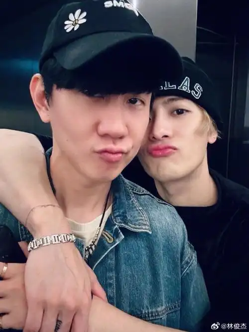 過年好,元宵快樂!@王嘉尔#元宵节