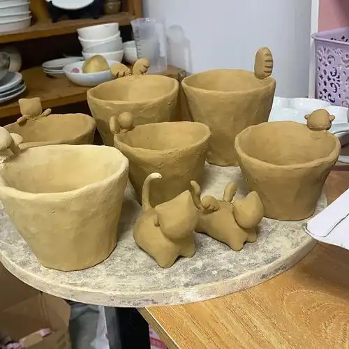 然后就上瘾了9898啥时候我才能捏的又直又好捏泥巴的好处是能让人