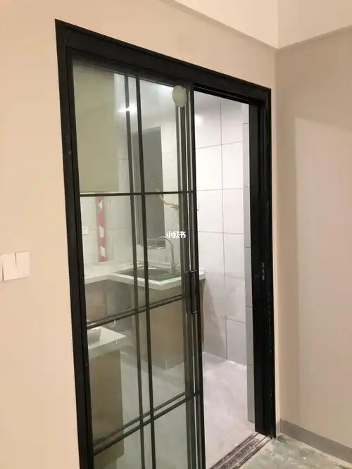 厨房门无包套,有极简效果省了一千块#厨房门  #门窗  #装修