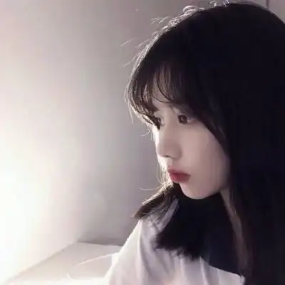 角笛秋风别来心动不止青春繁华似锦空叹花语意梦屿千寻堇色素颜梦落