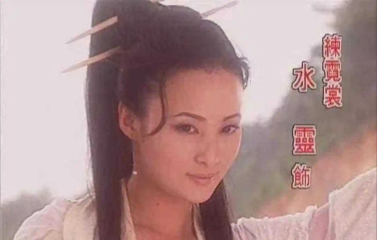 年,于佳卉公开喊话:蒋勤勤,我老公都被你抢走了,你不要再躲了,承认吧.