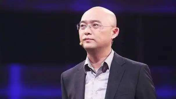 原创48岁孟非晒旧照一头浓密秀发模样青涩气质忧郁撞脸男神梁朝伟