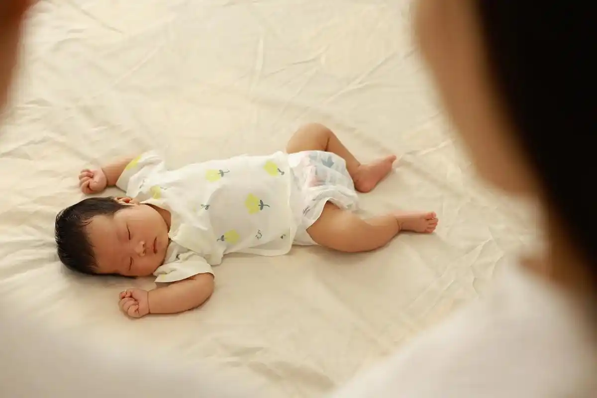 满月宝宝 小宝,恭喜你今天满月啦! 与你朝夕相处的第一个月 - 抖音