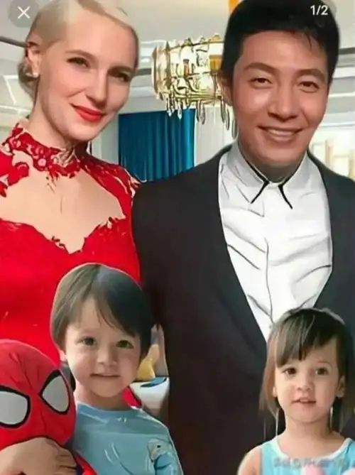 47岁撒贝宁晒全家福!一对混血龙凤胎开心卖萌,妻子李白招待亲