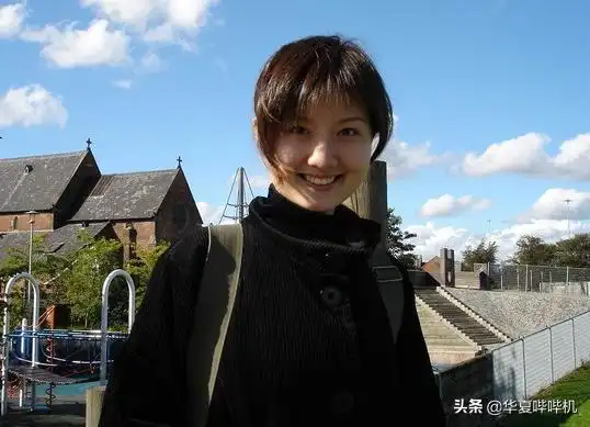 蒋大为的乌龙女儿被央妈独宠的蒋小涵如今怎样了