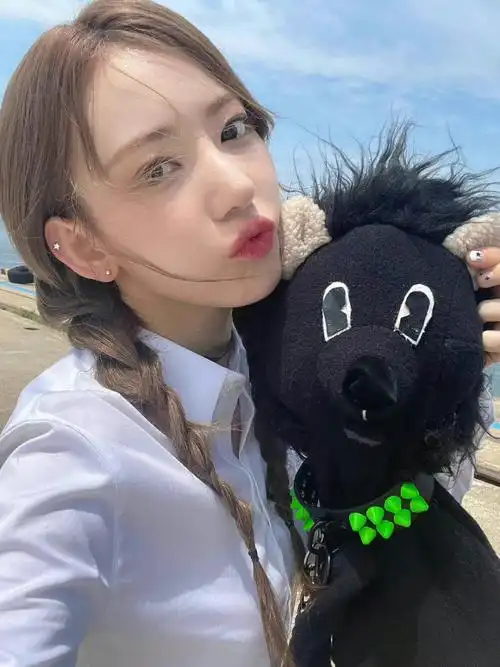 sakura 宫胁咲良 /图源见logo 676767侵删