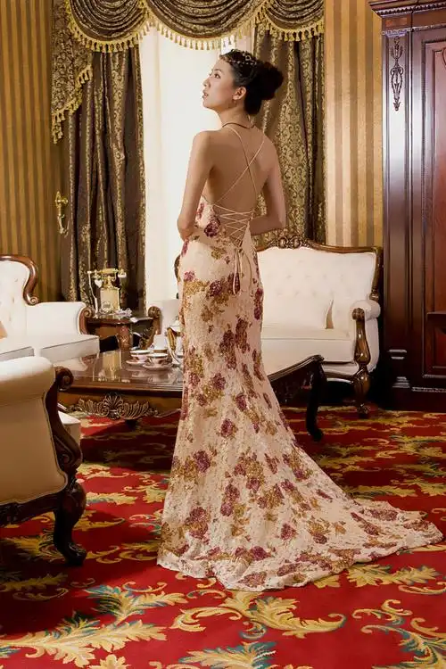 长裙礼服模特图片