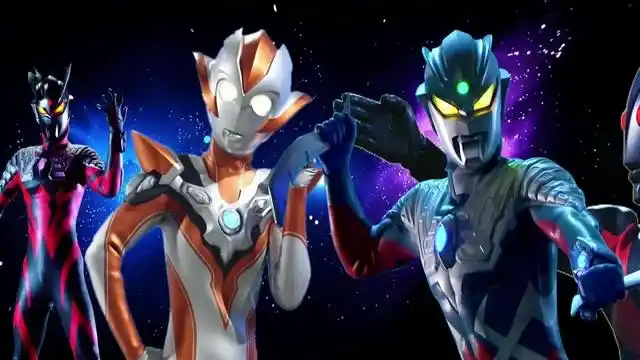 赛罗与格丽乔光明形态跟暗黑形态唱踏山河,哪个唱的好听