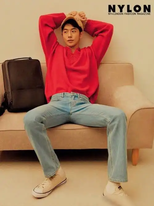 南柱赫登画报封面八套造型齐上线188cm身高大长腿太抢镜