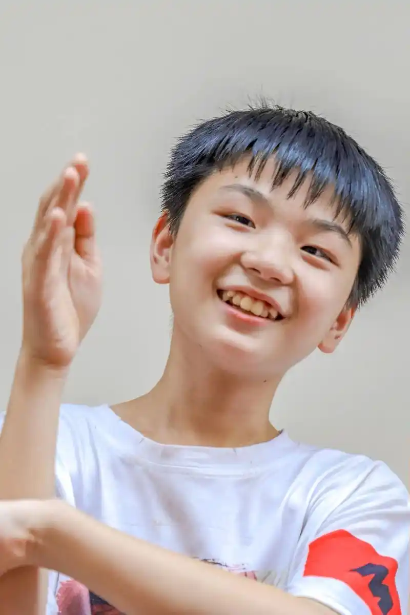 笑脸浠水私立创新学校刘海擎摄影浠水摄影