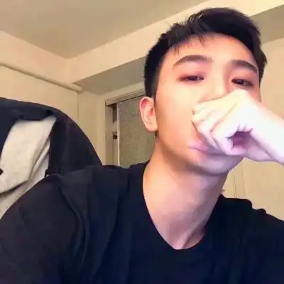 成熟男生头像图片真人