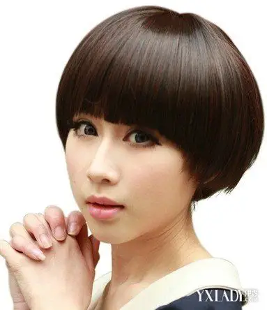 圆脸女生蘑菇头发型 让你闪耀整个秋季