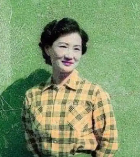 赵四小姐年轻真实素颜照片婉约动人有气质颠覆大家闺秀形象