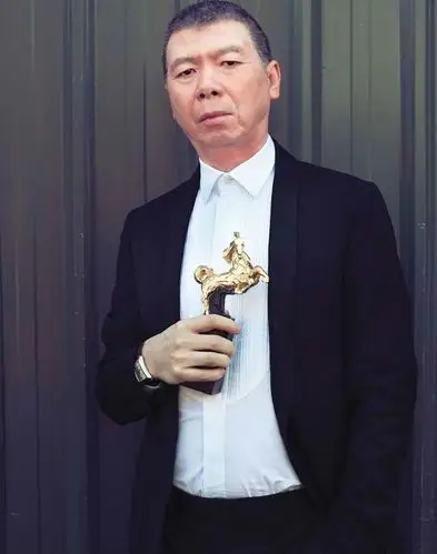 触电|"四连庄"黄渤99%可能代表内地男演员连胡"金马影帝"!