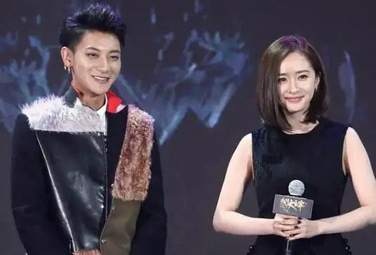 黄子韬与杨幂的关系:亲密还是追求过?