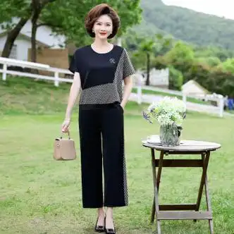 doyoucan新款妈妈夏装休闲短袖t恤中年女装洋气上衣中老年大码运动服