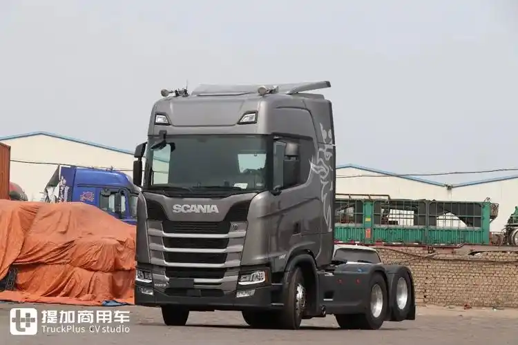 斯堪尼亚再次被"国产",几乎100%"复刻",又一国产卡车神车曝光-新浪汽