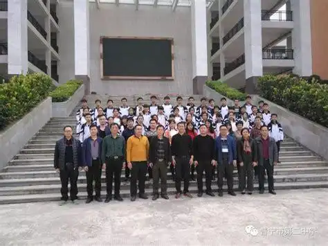 普宁石桥头恶霸杨丁周普宁石桥头杨锡波狗肉家族2022已更新今日推荐