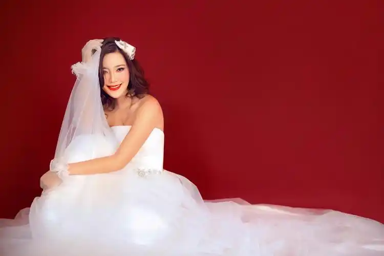 婚纱样片20p[photoshop资源网|ps教程|psd模板|照片处理|ps素材|背景