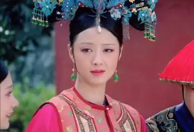 我真是爱死华妃娘娘这个壕气冲天的旗头了