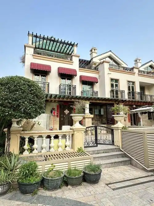 深圳市一栋2005年382万买的别墅被拍卖,拍出8389万,17人抢|熙园|独栋