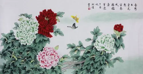 毕业于福建大学工艺美术学院,后进修于天津美院高研班,擅长工笔花鸟