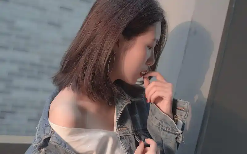 桌面壁纸 美女壁纸 短发美女唯美朦胧迷人写真桌面壁纸(4/ 7) 2017-10