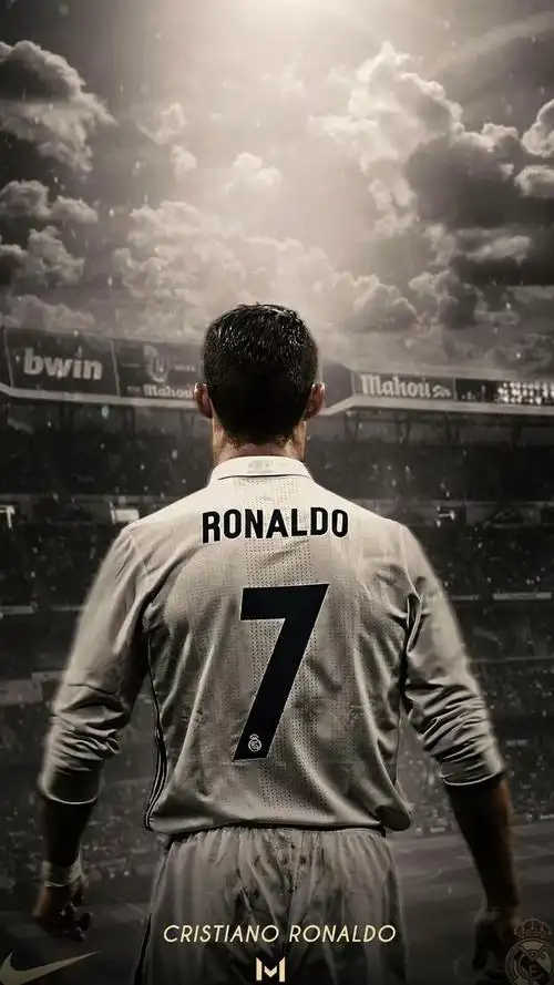 c罗最帅的10张最好看图片00