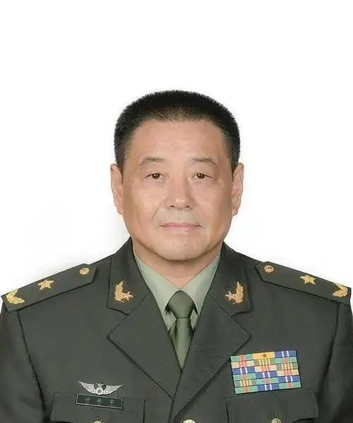 中将相当于什么级别,中将上将相当于什么级别 - 讯客网