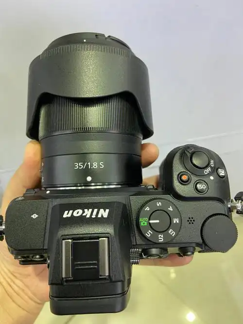 出尼康微单相机z5z2470z3518