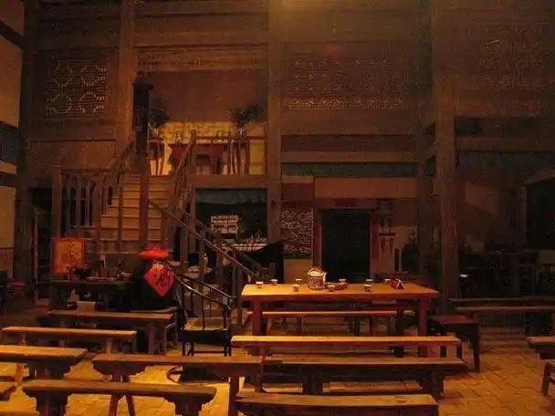 经济基础决定上层建筑论古代客栈的发展史