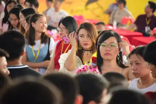 第一次参加粤港澳万人相亲会,"从未参加过在大自然中的相亲,现场的