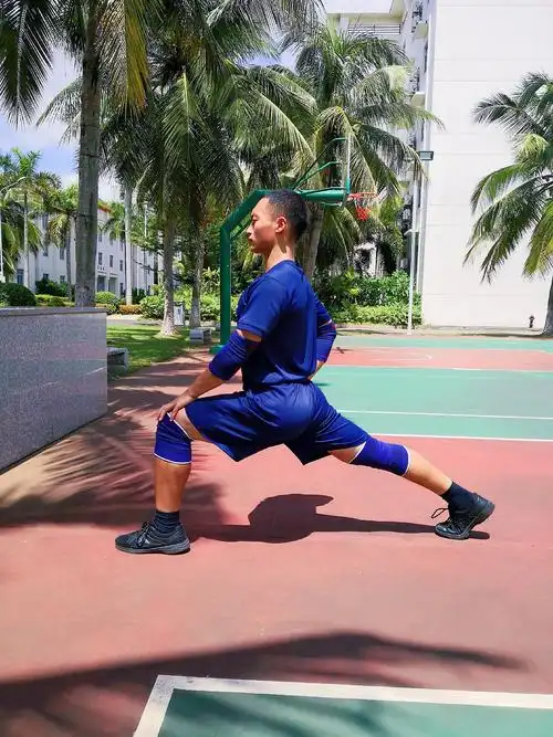 海南省消防救援总队新训大队基础体能训练