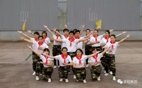 造型工岗位技能大赛,仓储工岗位技能大赛,消防演练大赛,拔河,团队接力