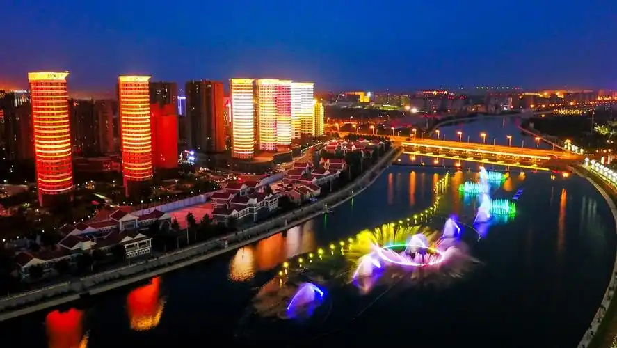 "天空之眼"瞰呼和浩特---中国文明网