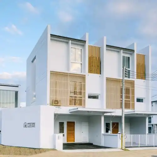 60多万买清迈3层日式现代风格别墅