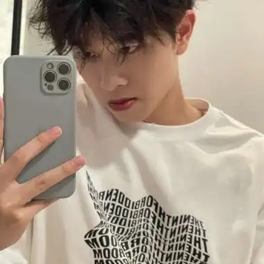 帅气稳重成熟男士图片