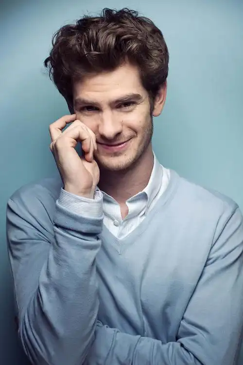 安德鲁·加菲尔德手机壁纸